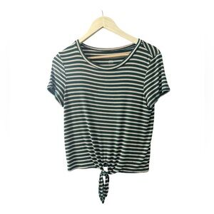 Women’s AE short sleeve striped tie shit.